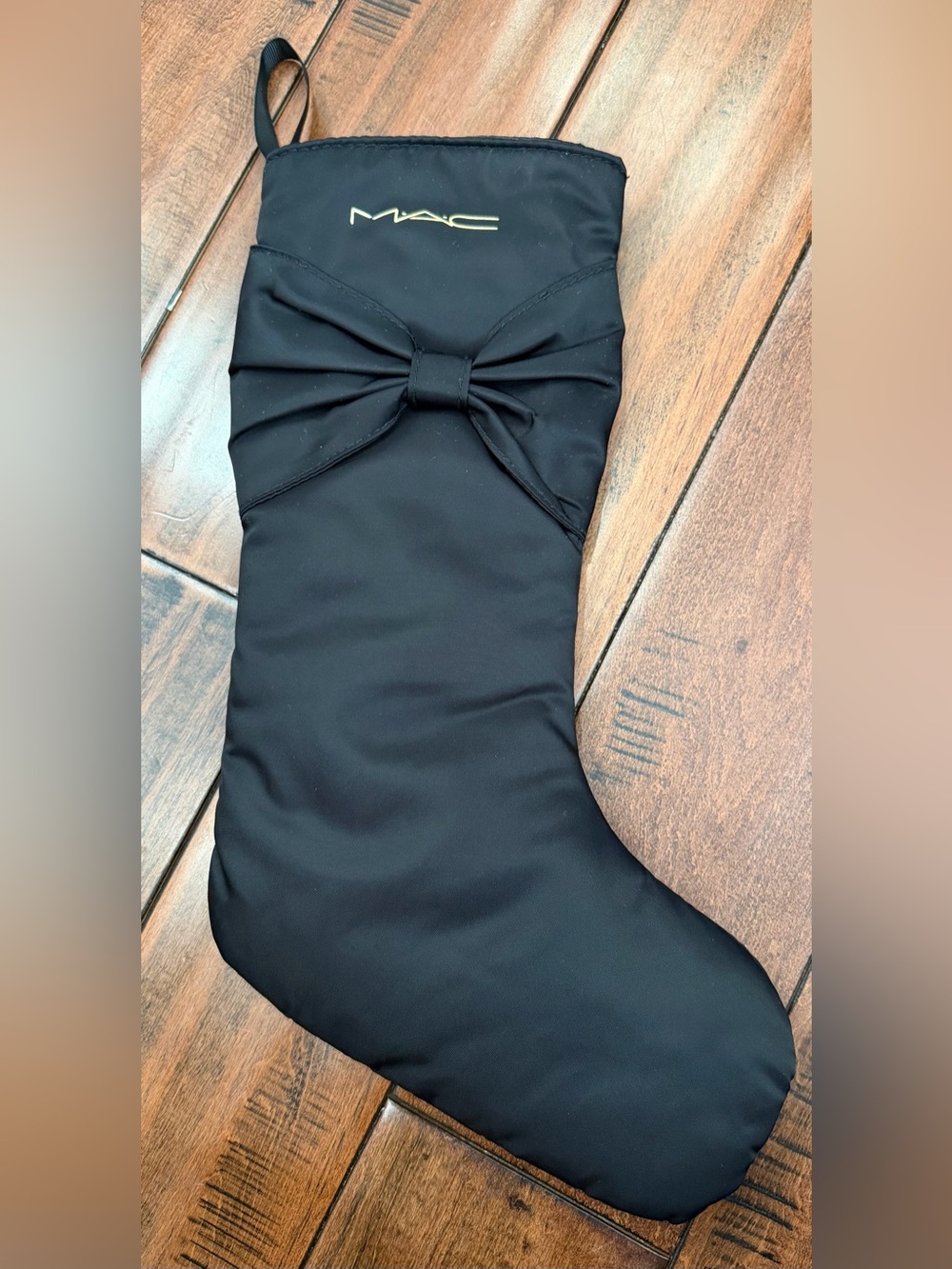 MAC Cosmetics Black Bow Accent Women's Slipper Stocking